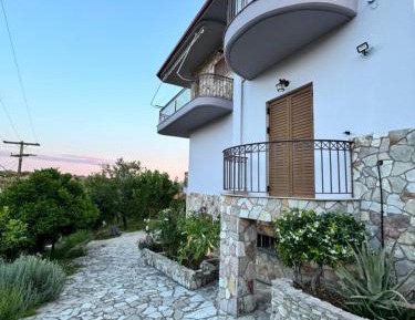 Villa with Sea View