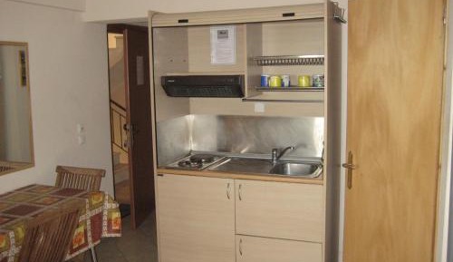 Studio Apartment
