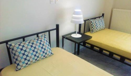 Twin Room with Private External Bathroom