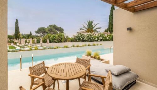 Preferred Club Swim up Double Garden View
