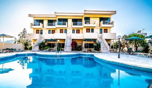 Studio Apartment with Sea View