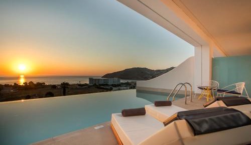Executive Suite with Sea View & Private Pool (Adults Only)