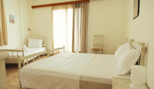 Triple Room with Sea View