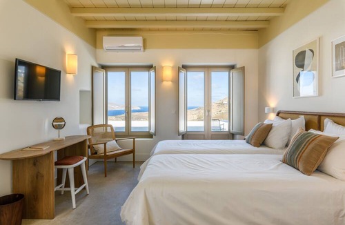 Ano Mera Hotel | Camarades Mykonos