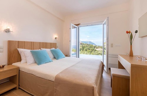 Spartochori Villa | Casa di Maura - 3 Bedroom Contemporary House With Stunning sea Views