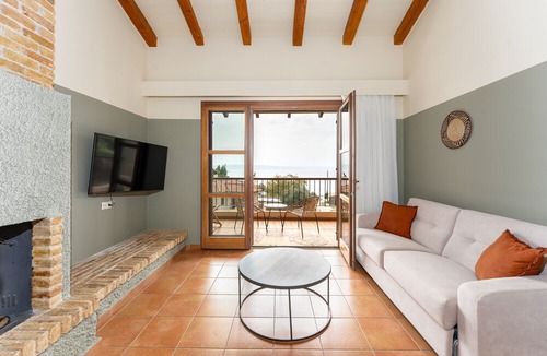 Limni Hotel | Selina Kaminos Evia