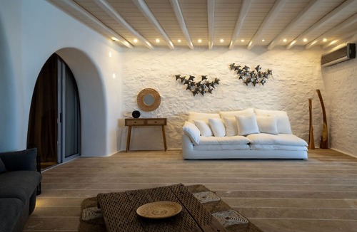 Kanalia Hotel | White Stone Mykonos Hotel