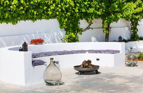 Spartylas Villa | Villa Grande Casa with Swimming Pool