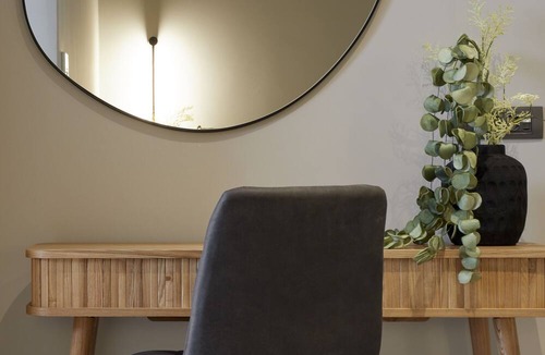 Pyrgos Hotel | Mayu Suites