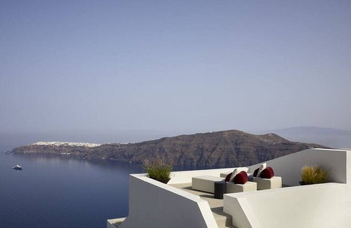 Imerovigli Hotel | Atoles Retreat