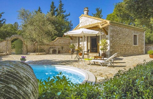 Ieromonachos Villa | Villa Nionios Large Private Pool Walk to Beach Sea Views A C Wifi - 1033