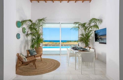 Lahania Villa | Seashore Villa