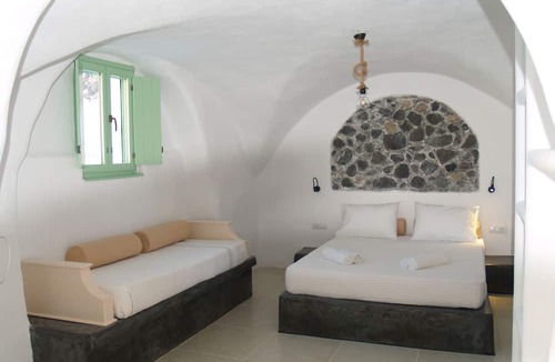 Episkopi Gonias Apartment | Mythos Traditional Stonehouse