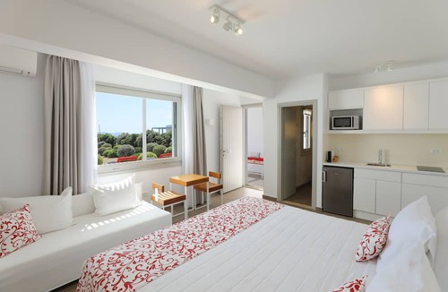 Agios Stefanos Hotel | O Lofos Luxury Boutique Suites