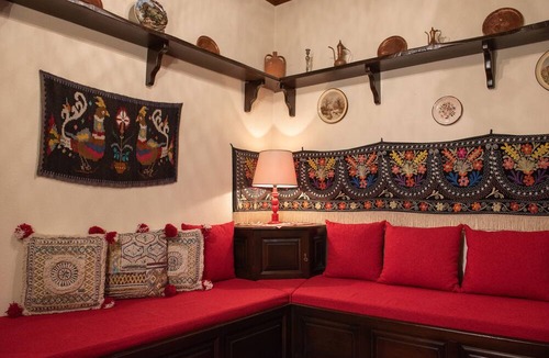 Arnaia Ski Chalet | Dandy Villas Arnea Arni