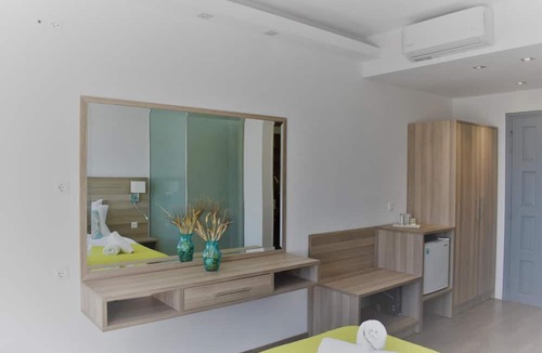 Lefkos Hotel | Lefkorama