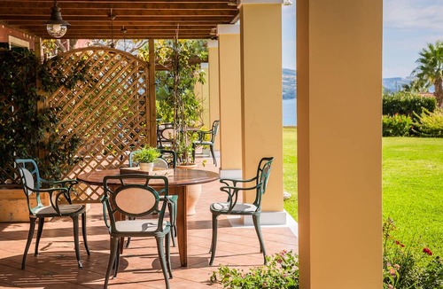 Karavados Villa | Alekata-Traditional Villas of Kefalonia