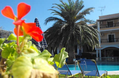 Agios Stefanos Avliotes Apartment | Perros Hotel
