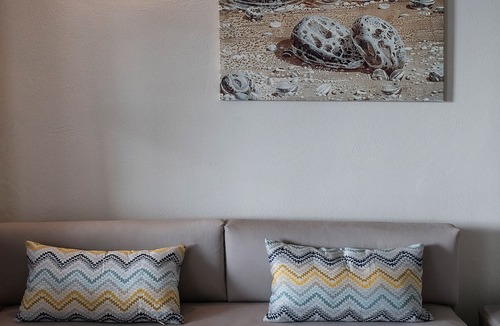 Livadi House | Alianthos Suites