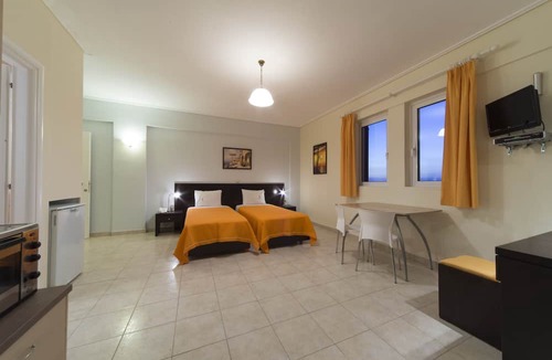Apolpaina Apartment | Hotel Irida