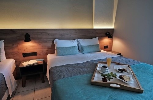 Dramia House | Poledas Apartments