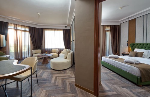 Thermi Hotel | Royal Hotel