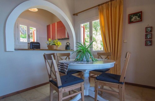 Gaios House | Paxos Sunrise Villas