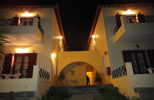 Avgonyma Hotel | Victorias Rooms