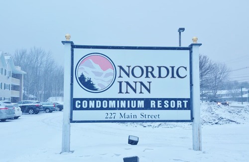 Lincoln Condo | Pristine Loon Condo #1-King & 2 Queens-In&Outdoor Pools,Shuttle,Gym-Town Center