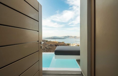 Akrotiri House | Black Diamond Suites - Adults Only