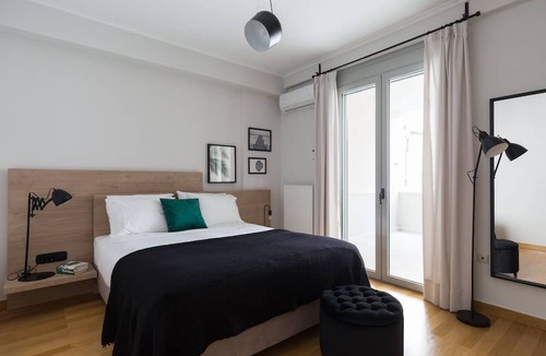 Psirri Apartment | UPSTREET Stylish & Spacious 2BD Apt-Thiseio