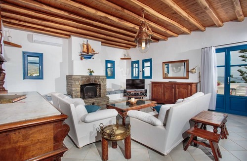 Paros Villa | Martineli Residence