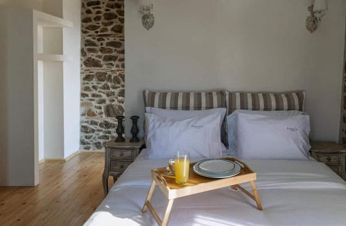 Ithomi House | Kanalia Suites