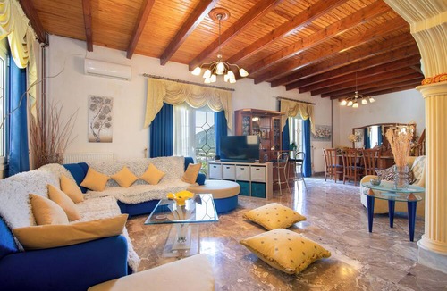 Dafnata Villa | Villa Victoria By Corfuescapes