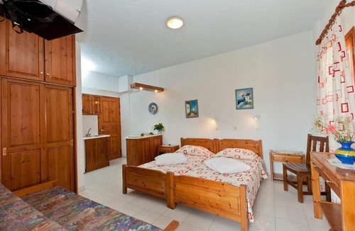 Skopelos House | Sofia's Garden by Booking Kottas