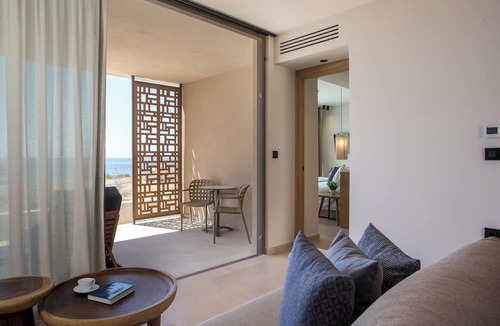 Kiotari Bed & Breakfast | Este Elegant Suites & Villas