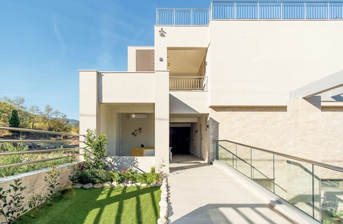 Olympiada House | Aura Luxury Suites - Olympiada Cozy Getaways