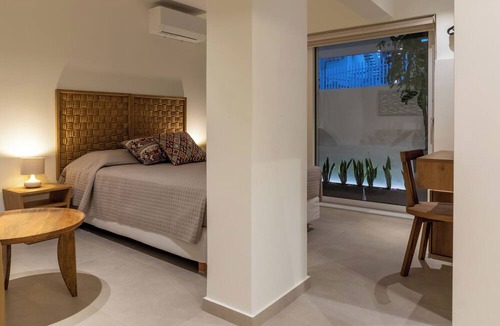 Tolo House | Arancia Elegant Rooms and Suites