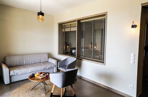 Agios Mamas Hotel | Elimnion Resort