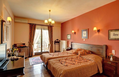 Lake Plastiras Hotel | Naiades hotel resort & Conference