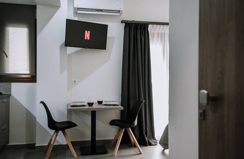 Ierissos Hotel | Crystal Studios