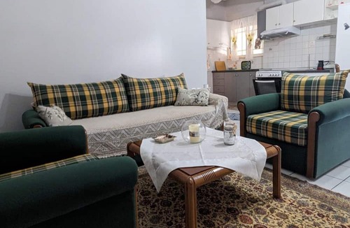 Molos-Agios Konstantinos Apartment | Central Apartment in Agios Konstantinos
