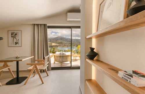 Argostoli Town House | VERANDA SUITE