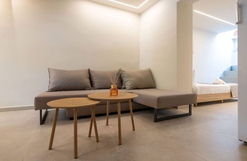 Kalamata Marina Apartment | Neilise - Modern Retreat in Central Kalamata