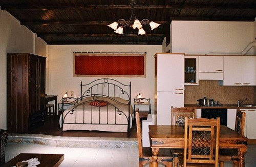 Krouson Hotel | Aetovigla Traditional Guest Houses