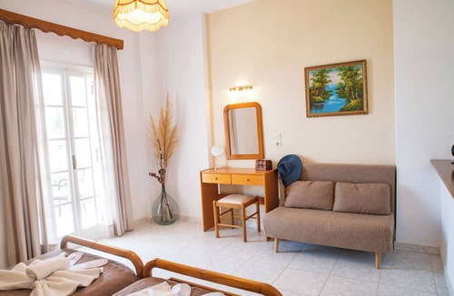 Astrakeri House | Villa Bambas
