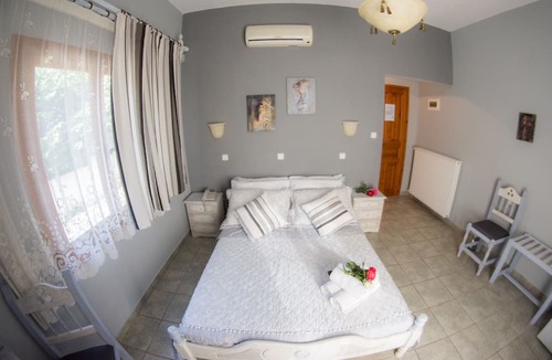 South Pelion House | Seralis