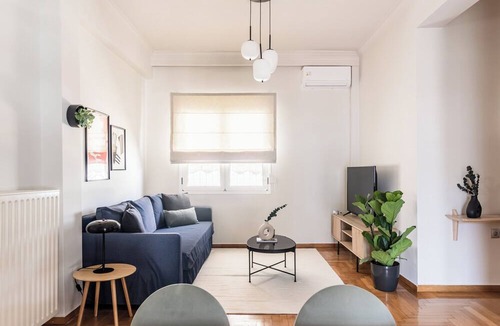 Exarhia Apartment | Harmonious 2BR Apartment in Exarchia