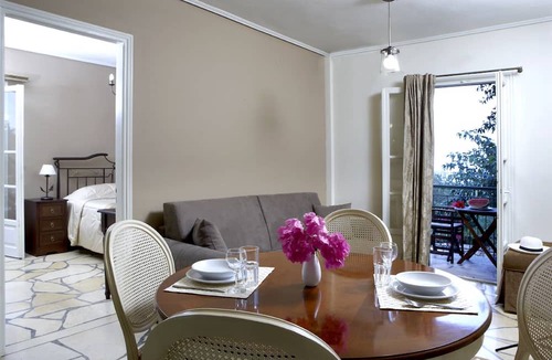 Antipata Apartment | Dafnoudi
