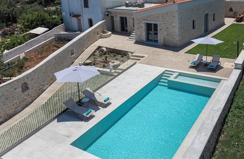 Skouloufia Villa | Fabrica Villa, By Hellocrete